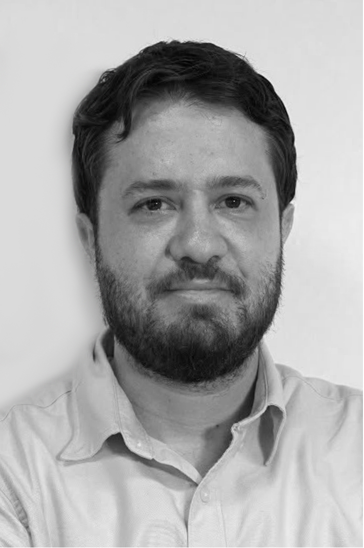 Esteban Uribe V.